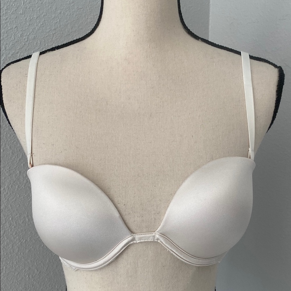 Victoria’s Secret PINK Date Plunge Push Up Multi Way Bra